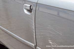 Baret pada Mobil Suzuki